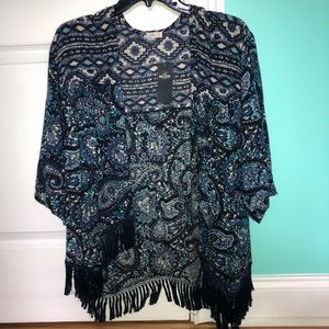 Hollister Kimono